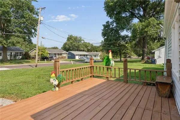 909 Daisy ST, Sweet Springs, MO 65351