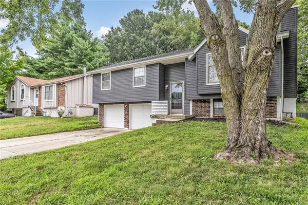 1405 N Millburn AVE, Independence, MO 64056