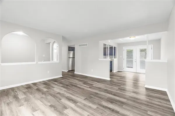 1405 N Millburn AVE, Independence, MO 64056
