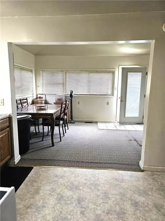 240 W 11th ST, Horton, KS 66439