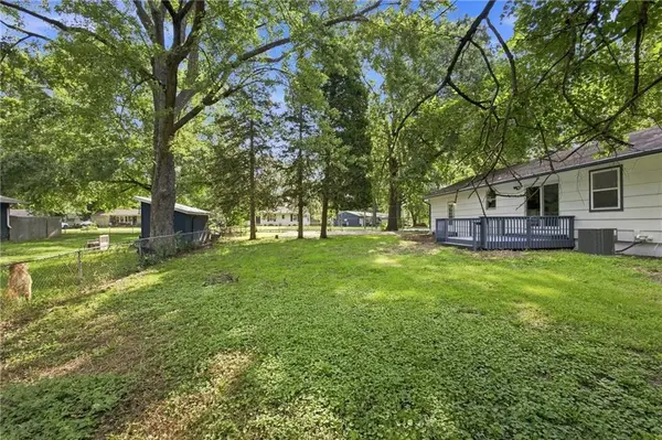 4514 E 113th ST, Kansas City, MO 64137