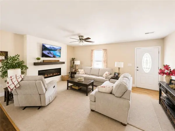 1143 15 N/A, Knob Noster, MO 65336