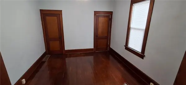 120 Fulkerson ST, St Joseph, MO 64504