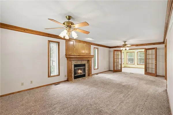 13835 Woodmont AVE, Bonner Springs, KS 66012