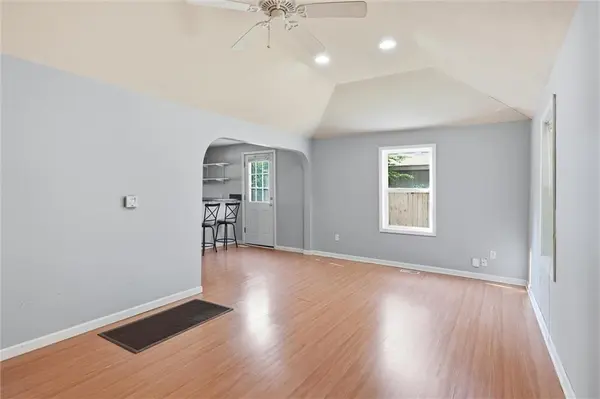 726 Alabama ST, Lawrence, KS 66044