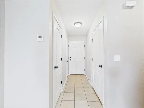 9337 N Main ST, Kansas City, MO 64155