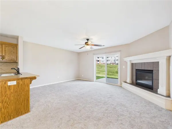9337 N Main ST, Kansas City, MO 64155