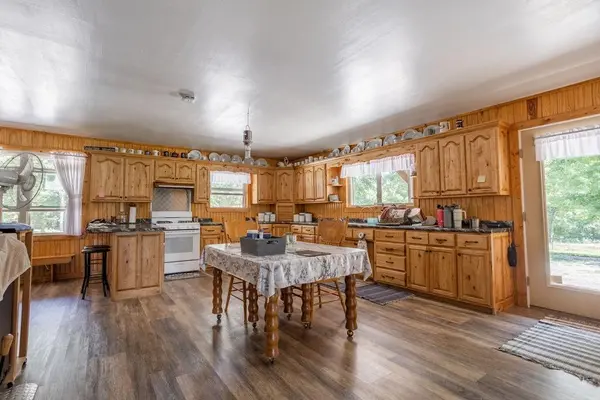 521 NW 30th LN, Lamar, MO 64759