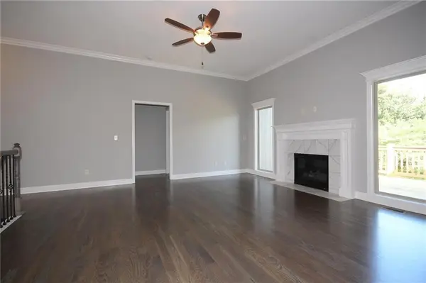 3323 NW 93rd ST, Kansas City, MO 64154