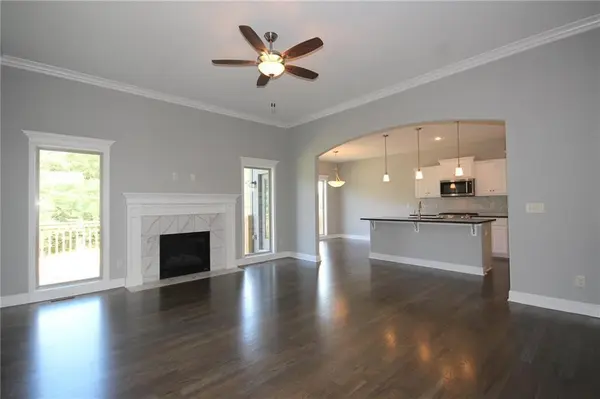 3323 NW 93rd ST, Kansas City, MO 64154