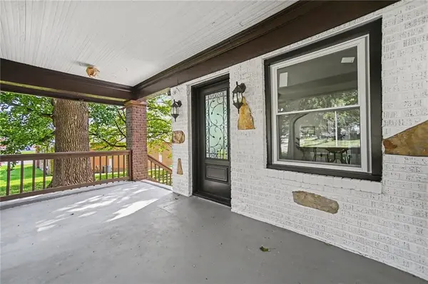 5000 Blue Ridge BLVD, Kansas City, MO 64133