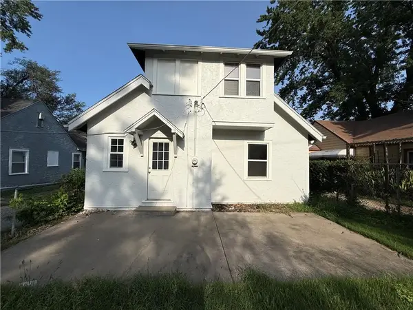 6445 S Benton AVE, Kansas City, MO 64132