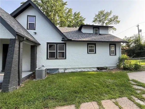 6445 S Benton AVE, Kansas City, MO 64132
