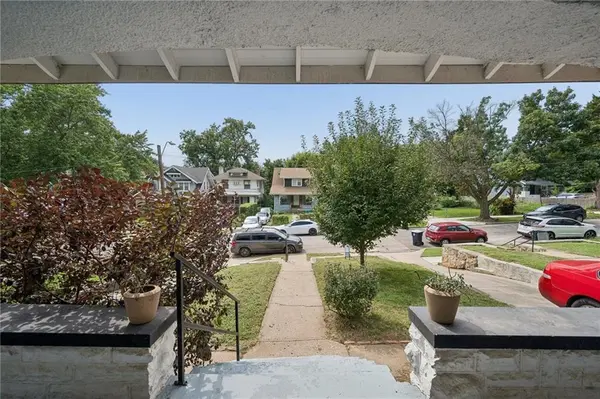4115 Chestnut AVE, Kansas City, MO 64130