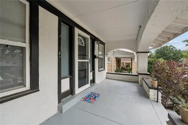 4115 Chestnut AVE, Kansas City, MO 64130
