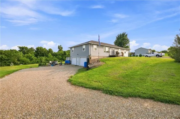 20193 Linwood RD, Linwood, KS 66052
