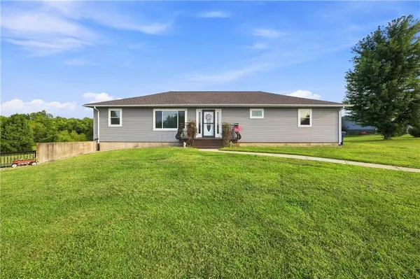 20193 Linwood RD, Linwood, KS 66052