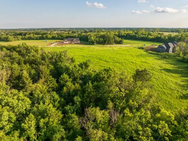 Lot 6 Timber Ridge DR, Peculiar, MO 64078