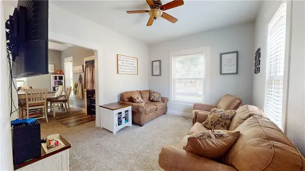 843 S Sycamore ST, Ottawa, KS 66067