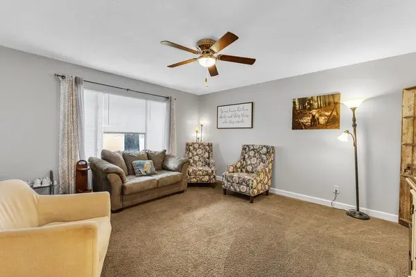 300 W Carla ST, Savannah, MO 64485