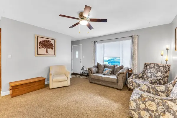 300 W Carla ST, Savannah, MO 64485