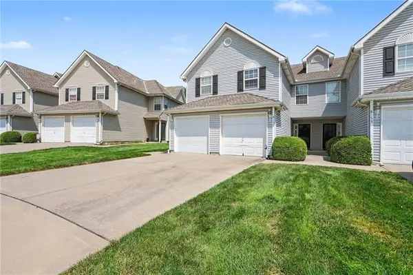 8155 N Lawn AVE, Kansas City, MO 64119