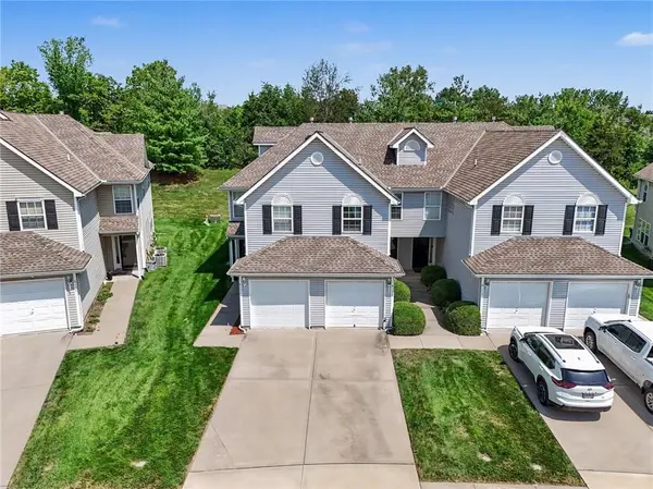 8155 N Lawn AVE, Kansas City, MO 64119