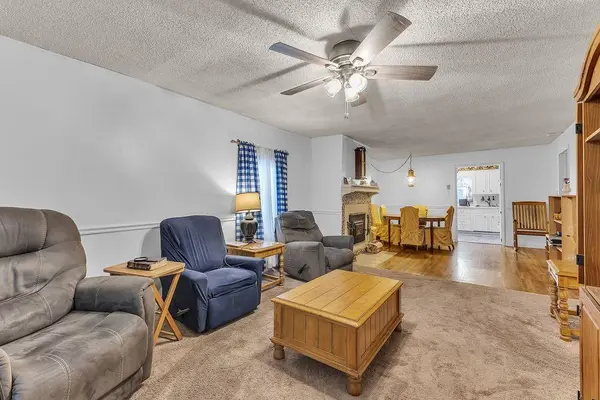 2319 Excello DR, St Joseph, MO 64503