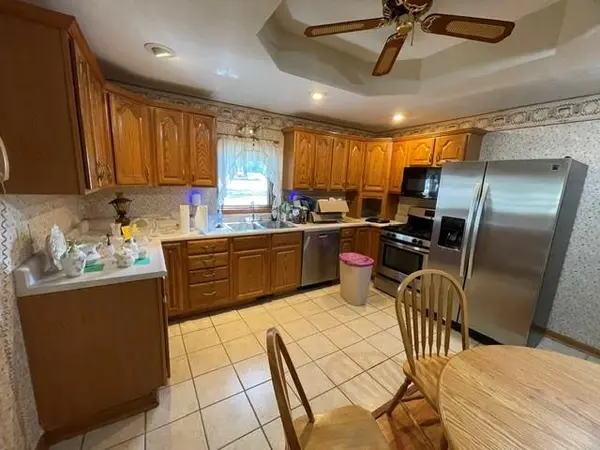 404 E Hector AVE, Arma, KS 66712