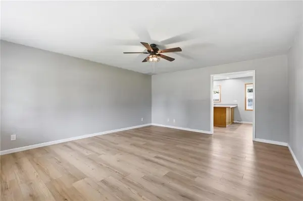 204 N Burnett ST, Girard, KS 66743
