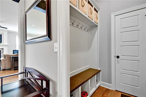 8003 W 166th TER, Overland Park, KS 66085