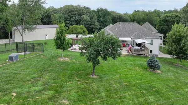 9897 SW 223rd ST, Trimble, MO 64492