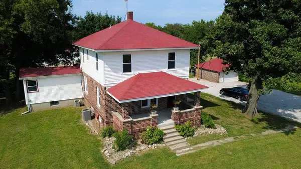 2407 Osborne TER, Ottawa, KS 66067