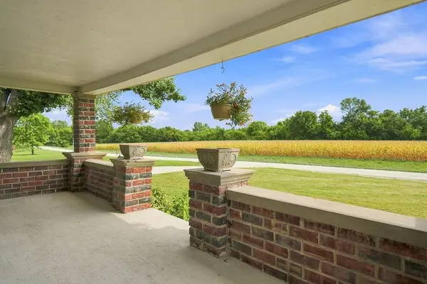 2407 Osborne TER, Ottawa, KS 66067