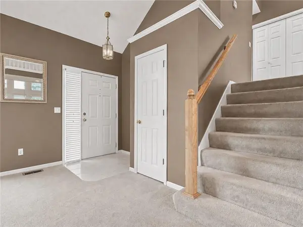 7338 N Booth AVE, Kansas City, MO 64158