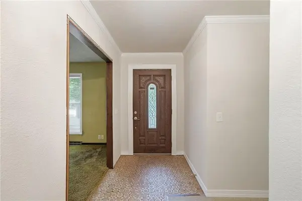 12705 S Outer Belt RD, Lone Jack, MO 64070
