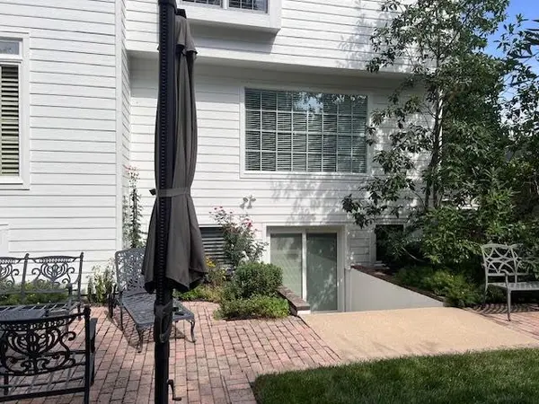 13020 Falmouth ST, Leawood, KS 66209