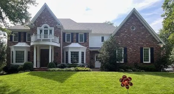 13020 Falmouth ST, Leawood, KS 66209