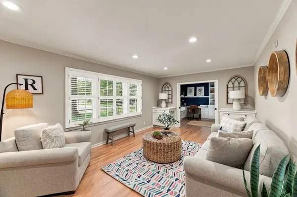 4020 W 96th ST, Overland Park, KS 66207