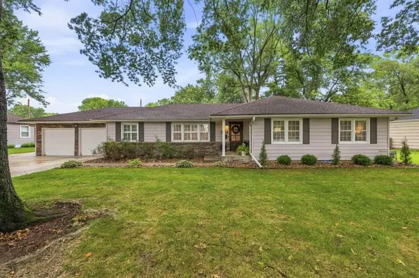 4020 W 96th ST, Overland Park, KS 66207