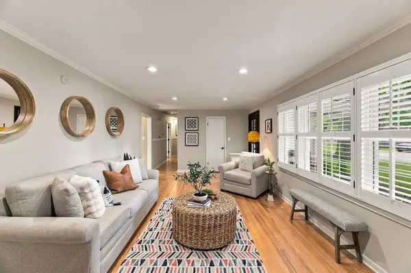 4020 W 96th ST, Overland Park, KS 66207
