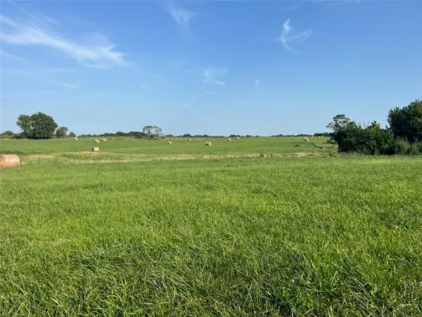 0003 Switzer RD, Louisburg, KS 66053