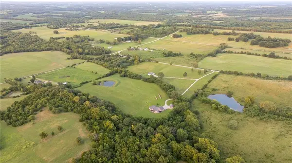 36920 Edgerton RD, Osawatomie, KS 66064