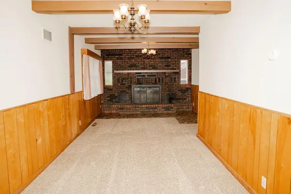 300 Huston AVE, Altamont, KS 67330