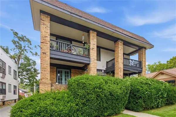 4340 Holly ST, Kansas City, MO 64111