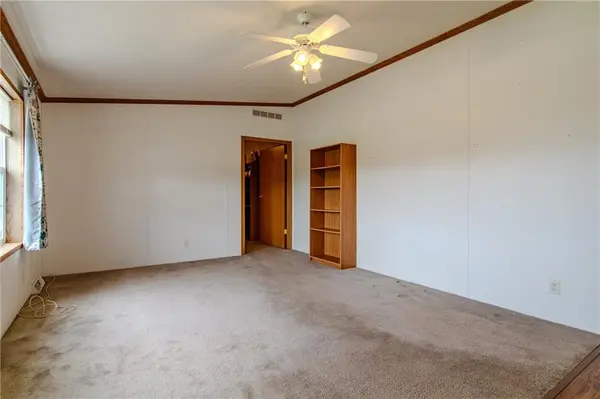 160 NW 1415P RD #NW, Urich, MO 64788