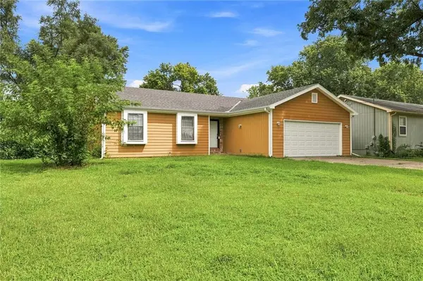 839 Elm ST, Lawrence, KS 66044