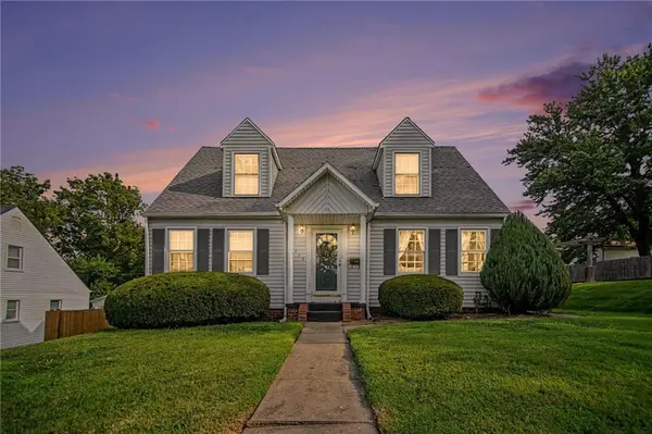 3719 Seneca ST, St Joseph, MO 64507