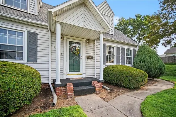 3719 Seneca ST, St Joseph, MO 64507