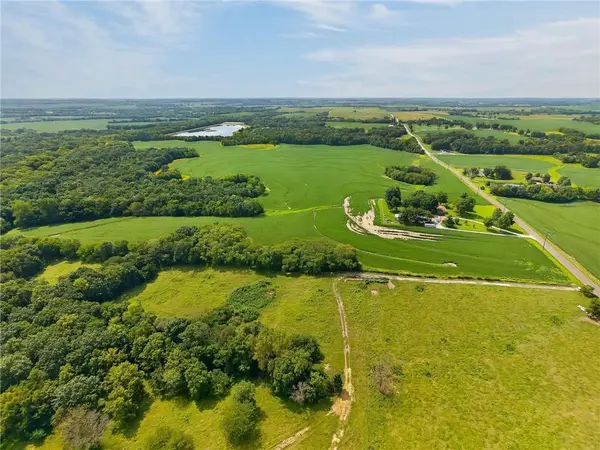Shelby RD, Higginsville, MO 64037